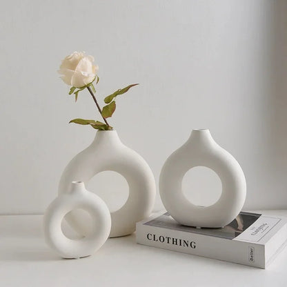 Vase en forme de cercle - - La Mode Escape