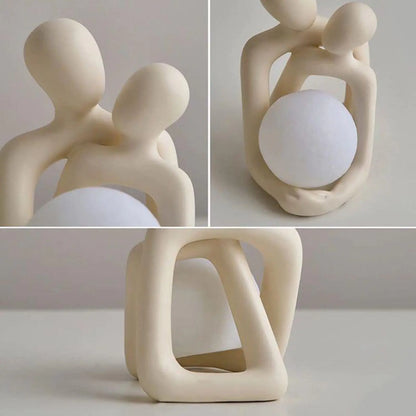 Heartwarming Loving Couple Resin Statue - - La Mode Escape