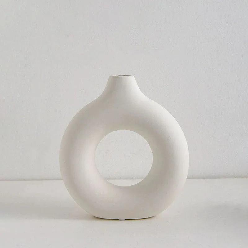 Vase en forme de cercle - - La Mode Escape